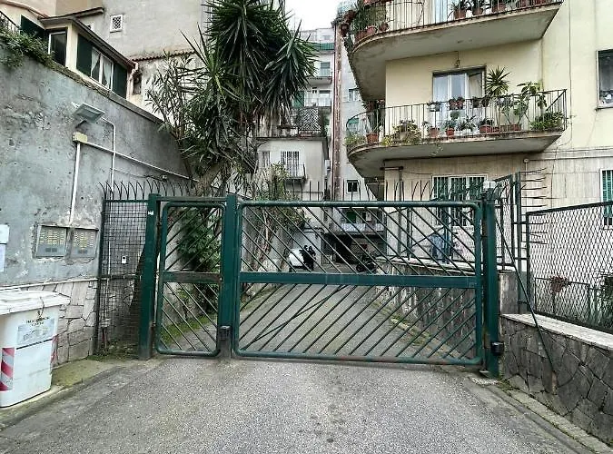 Valentina House * Napoli