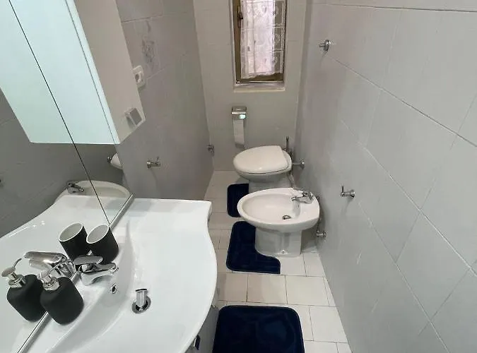 Valentina House * Napoli